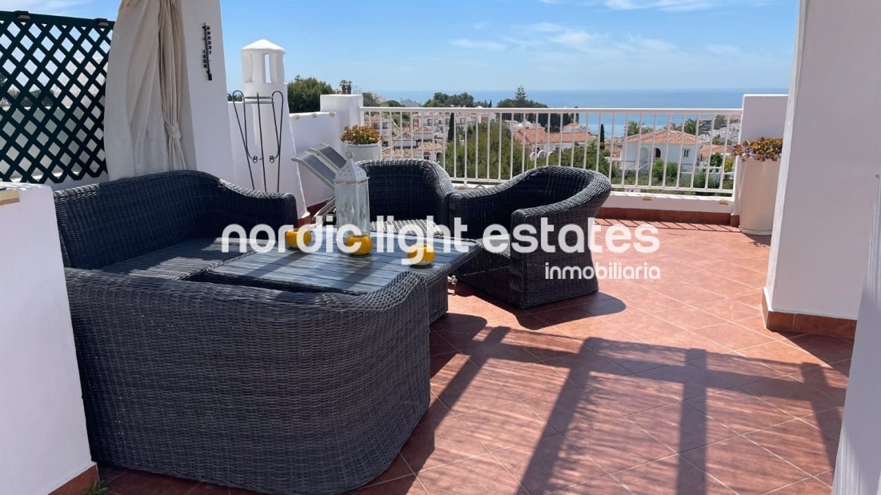 3 bedroom Villa for sale in Nerja with pool - € 565,000 (Ref: 9789686)