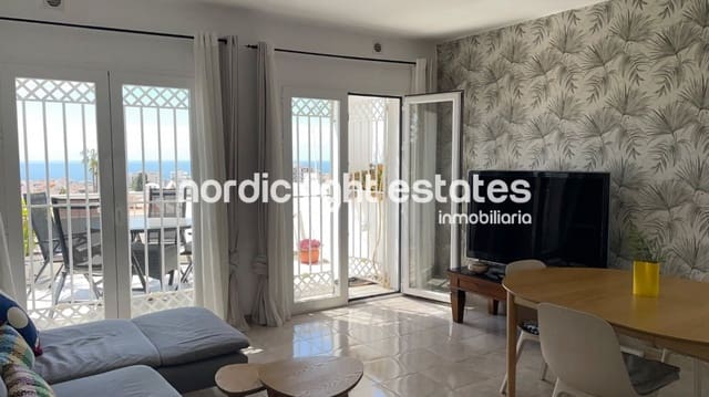 3 soveværelse Villa til salg i Nerja med swimmingpool - € 565.000 (Ref: 9789686)