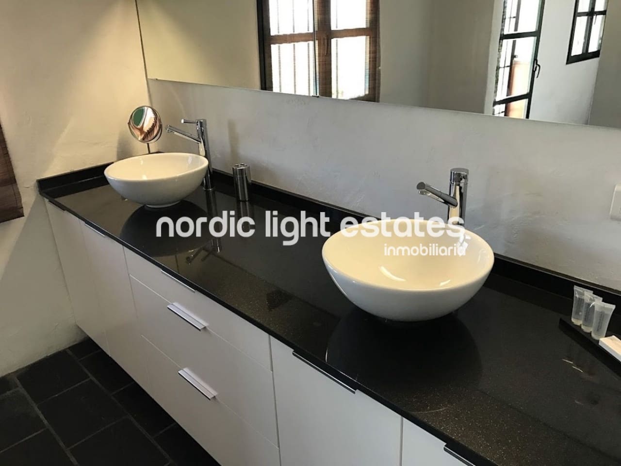 3 soveværelse Finca/Landehus til salg i Canillas de Aceituno med swimmingpool garage - € 699.000 (Ref: 9793728)