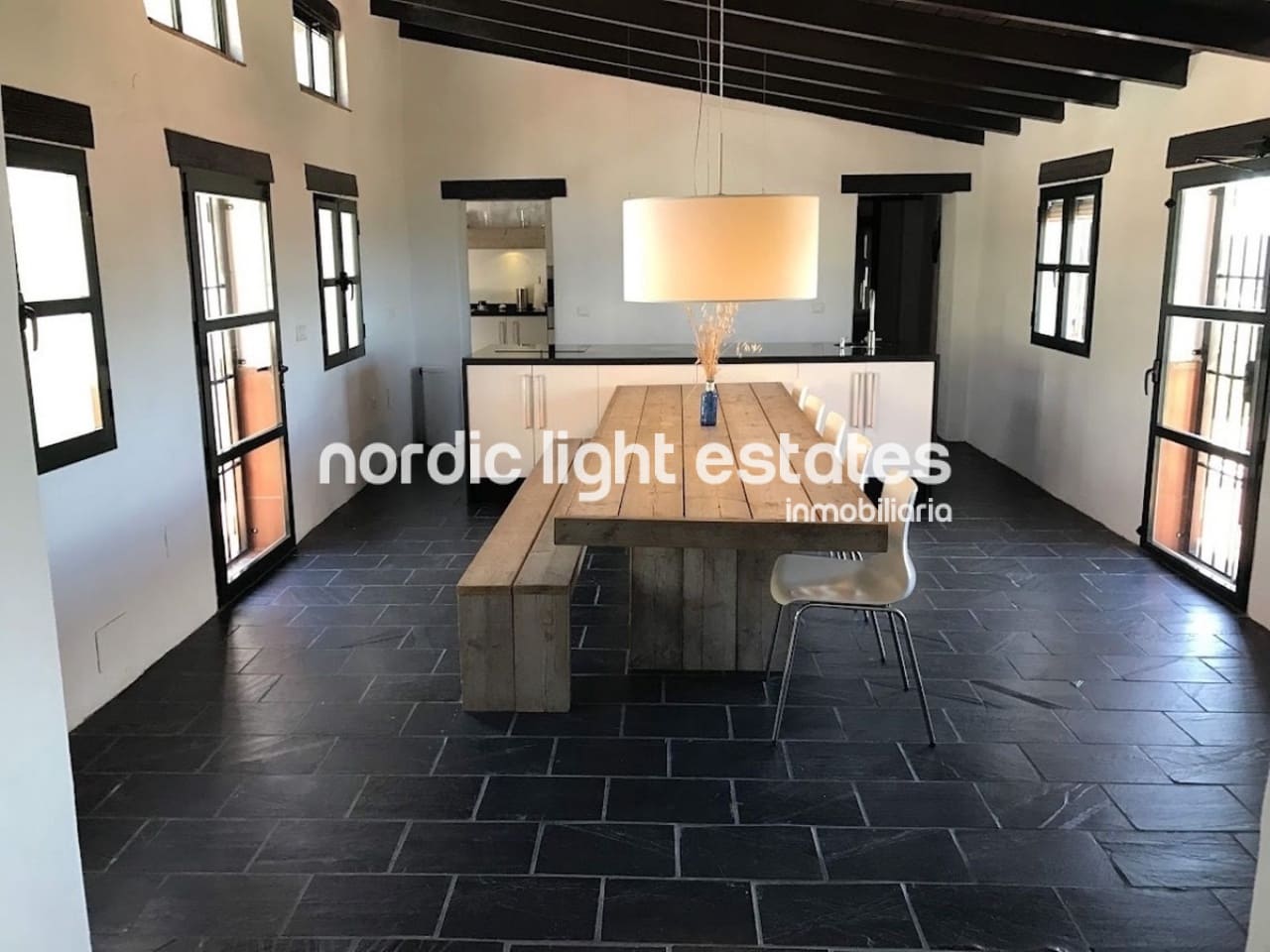 3 soveværelse Finca/Landehus til salg i Canillas de Aceituno med swimmingpool garage - € 699.000 (Ref: 9793728)