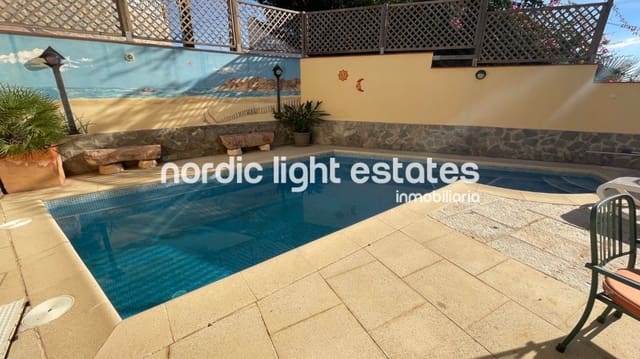 3 chambre Villa/Maison à vendre à Torrox-Costa, Torrox avec piscine garage - 469 000 € (Ref: 9793729)