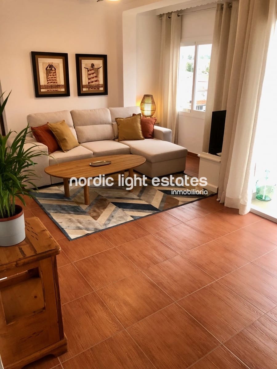 2 sovrum Lägenhet att hyra i Nerja - 1 500 € (Ref: 9798219)