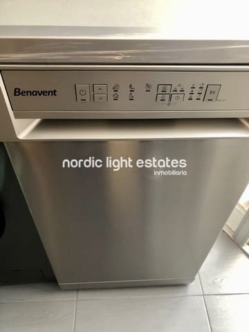 2 sovrum Lägenhet att hyra i Nerja - 1 500 € (Ref: 9798219)