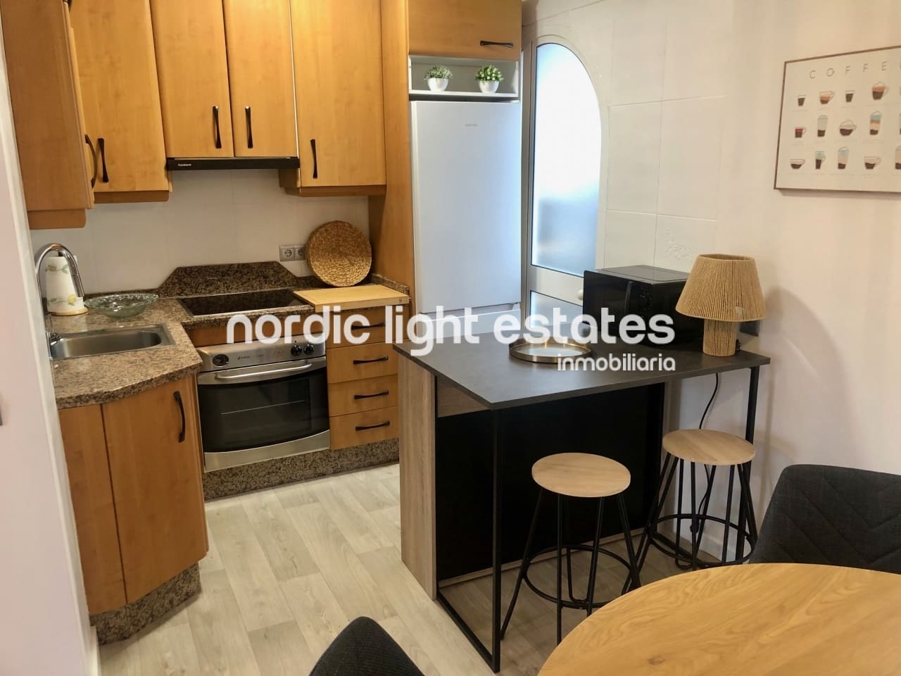 2 sovrum Lägenhet att hyra i Nerja - 1 500 € (Ref: 9798219)