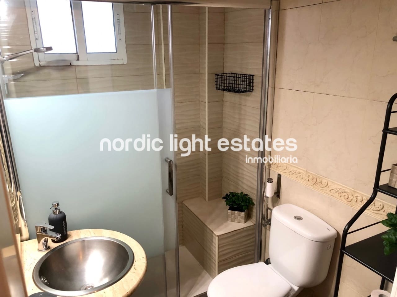 2 sovrum Lägenhet att hyra i Nerja - 1 500 € (Ref: 9798219)