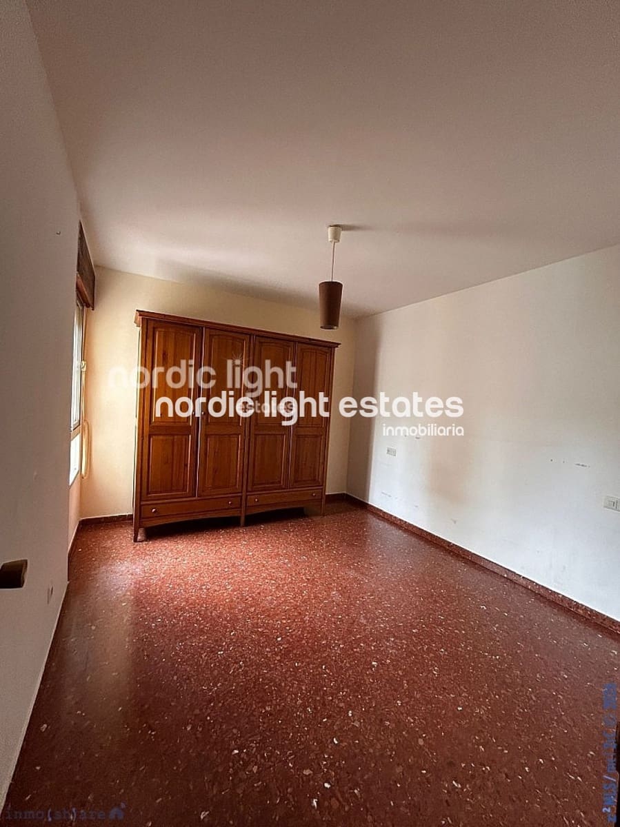 4 bedroom Flat for sale in Nerja - € 339,500 (Ref: 9802534)