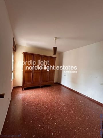 4 bedroom Flat for sale in Nerja - € 339,500 (Ref: 9802534)