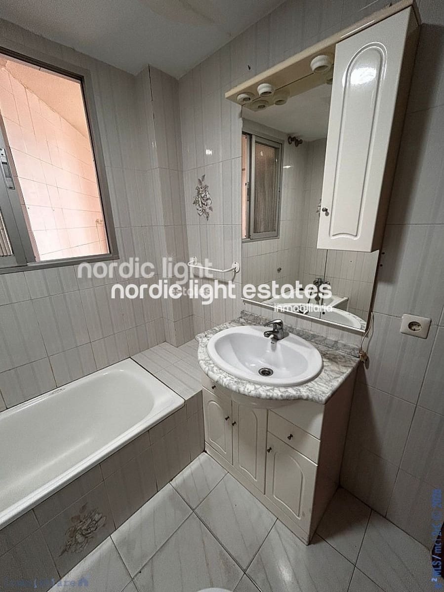 4 bedroom Flat for sale in Nerja - € 339,500 (Ref: 9802534)