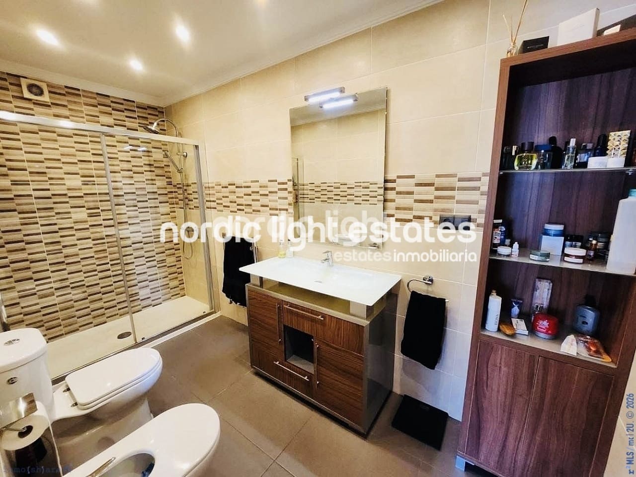 3 bedroom Flat for sale in Nerja - € 349,000 (Ref: 9802729)