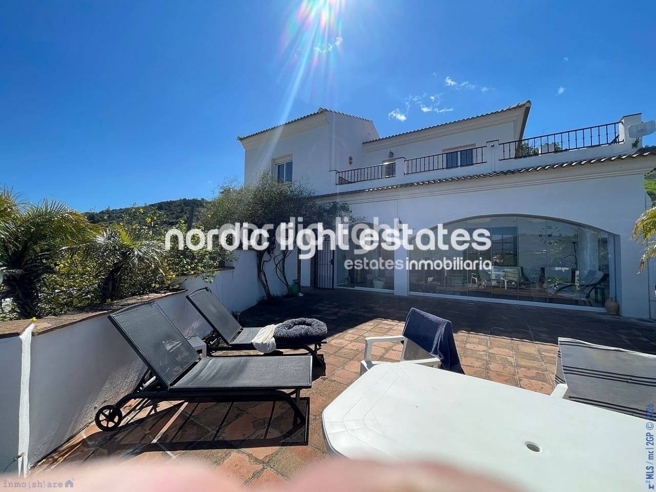 3 bedroom Finca/Country House for sale in Comares with pool garage - € 350,000 (Ref: 9802730)