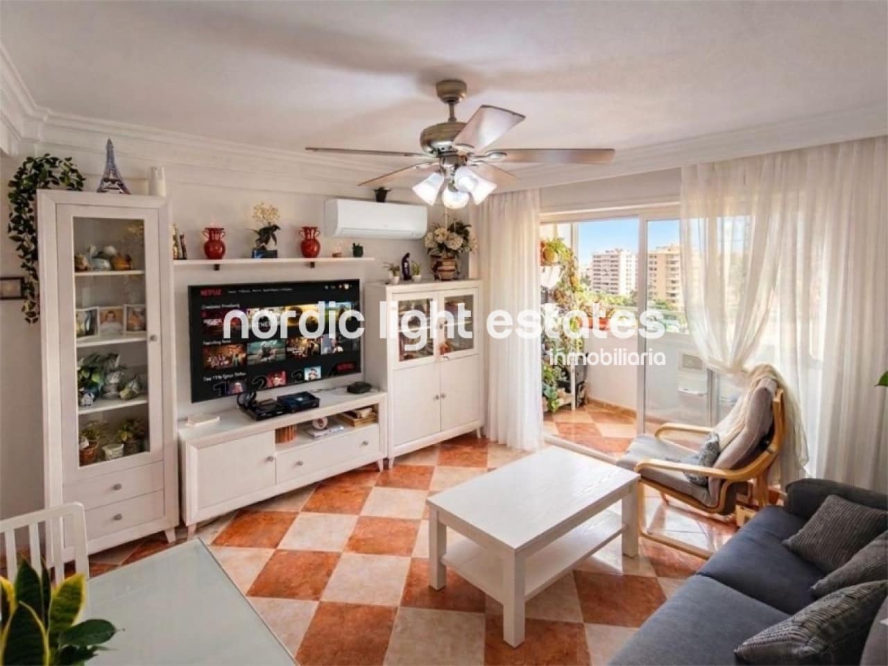 3 slaapkamer Flat te koop in Malaga stad - € 259.000 (Ref: 9807320)