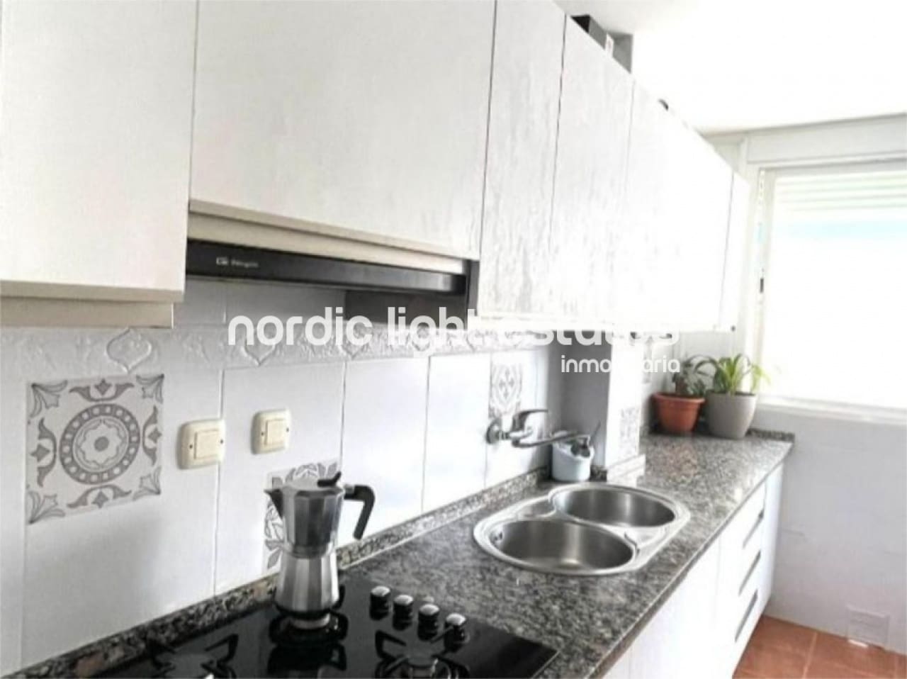 3 slaapkamer Flat te koop in Malaga stad met garage - € 355.000 (Ref: 9807321)