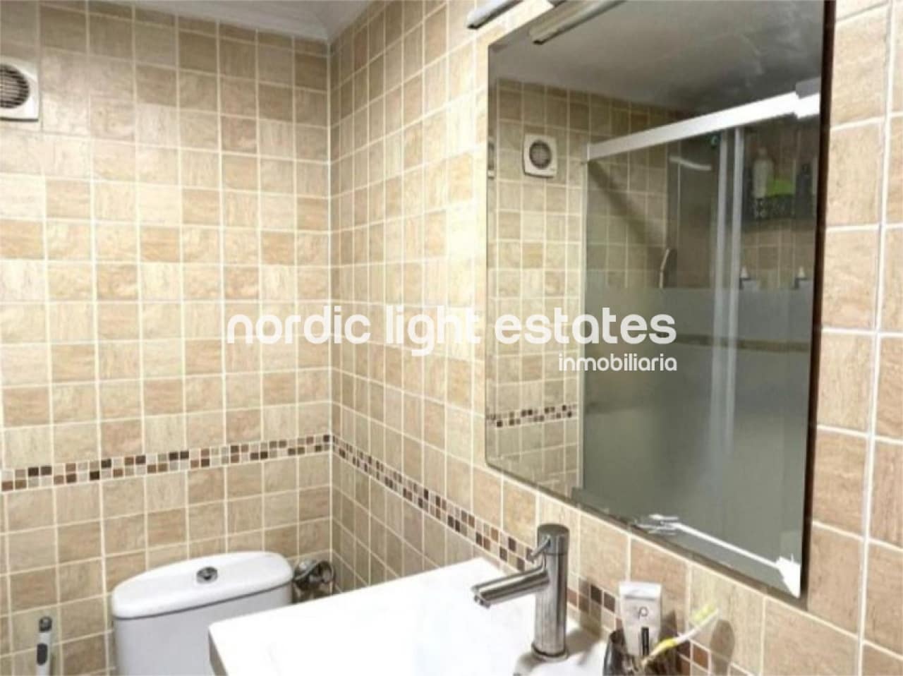 3 slaapkamer Flat te koop in Malaga stad met garage - € 355.000 (Ref: 9807321)