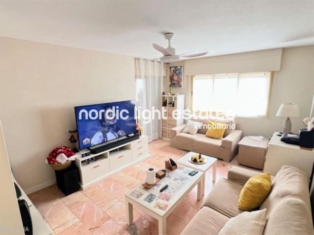 3 slaapkamer Appartement te koop in Almuñécar met zwembad - € 290.000 (Ref: 9809657)