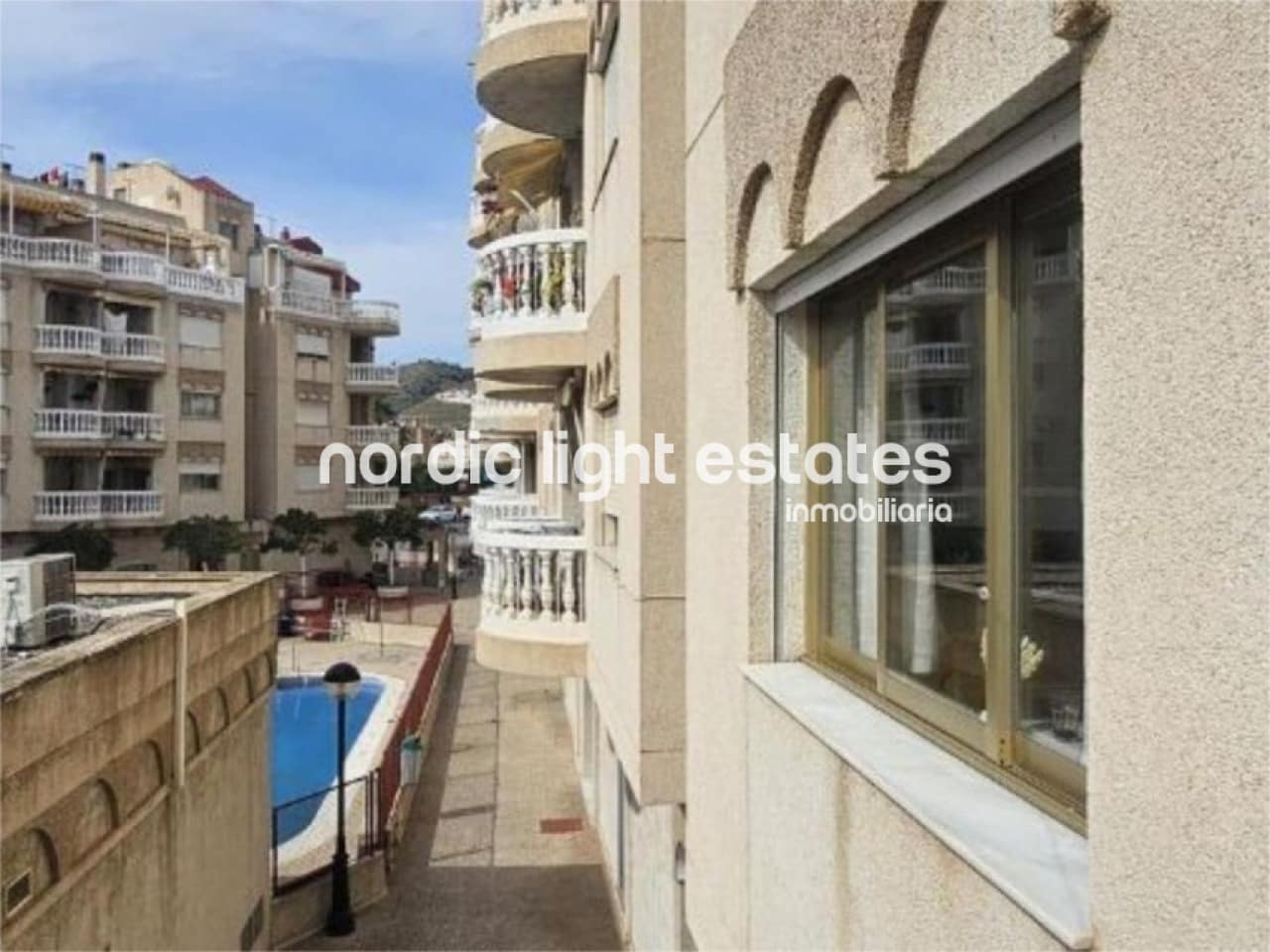 3 slaapkamer Appartement te koop in Almunecar met zwembad - € 290.000 (Ref: 9809657)