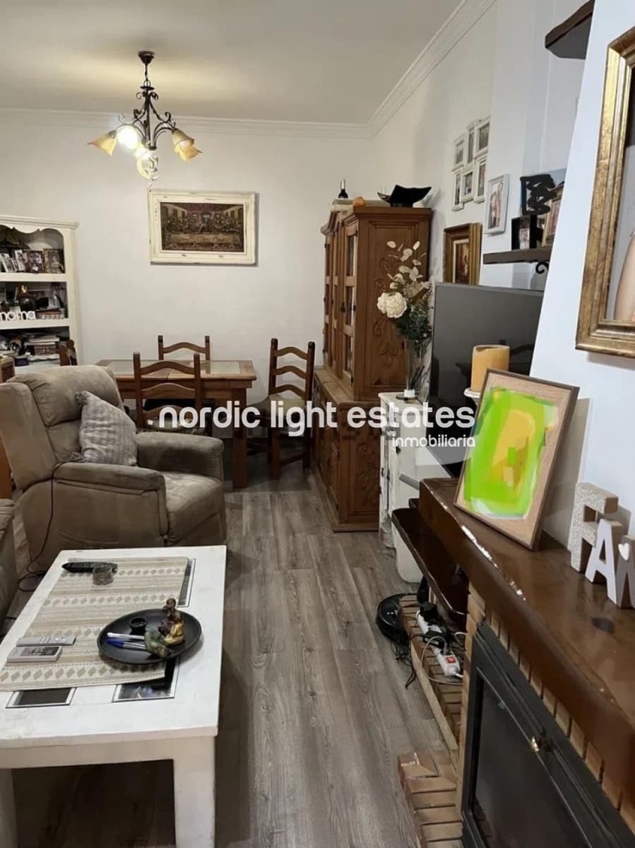 Pareado de 5 habitaciones en Málaga ciudad en venta con piscina garaje - 497.000 € (Ref: 9809658)