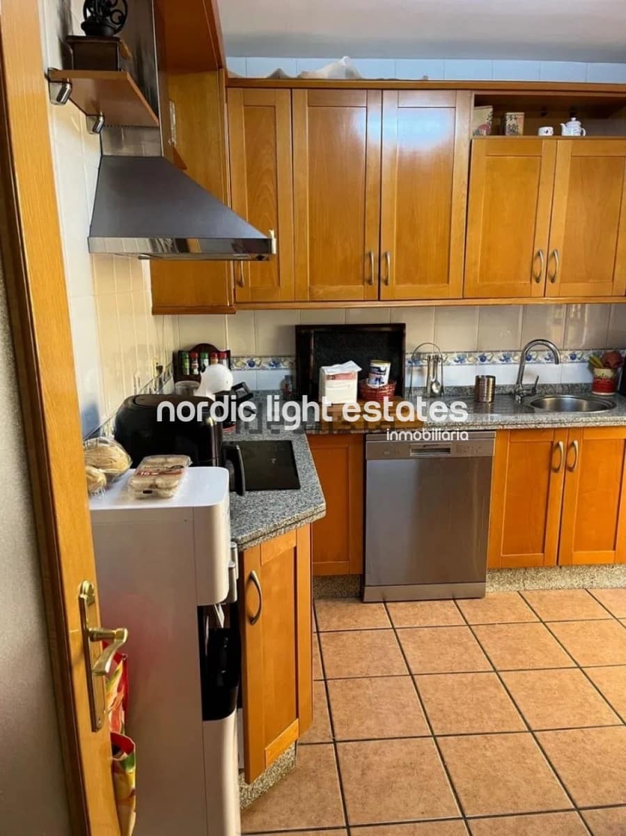 Pareado de 5 habitaciones en Málaga ciudad en venta con piscina garaje - 497.000 € (Ref: 9809658)