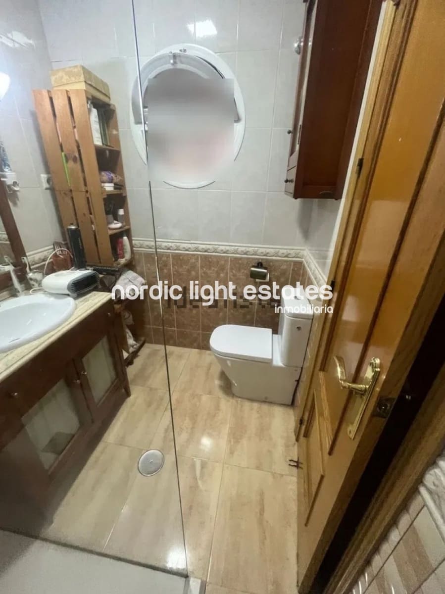 Pareado de 5 habitaciones en Málaga ciudad en venta con piscina garaje - 497.000 € (Ref: 9809658)