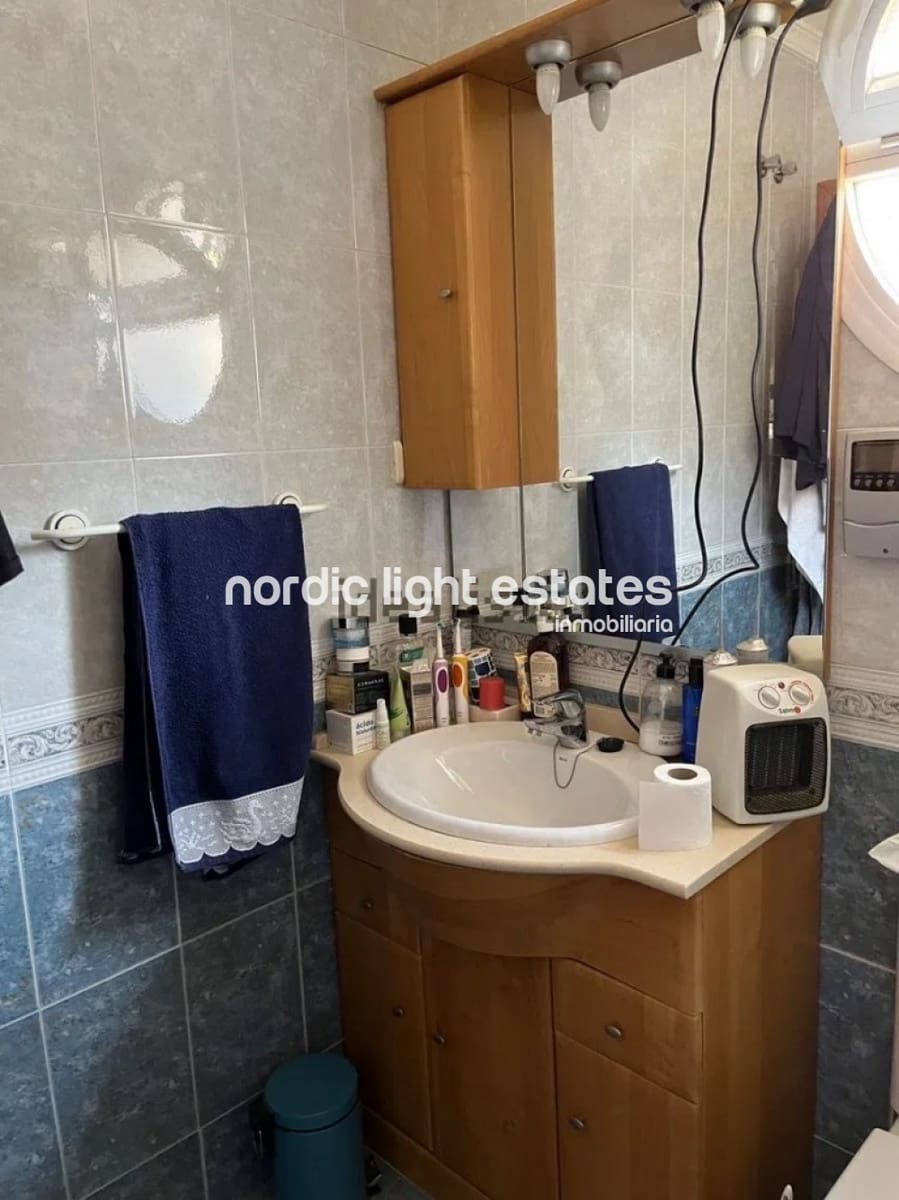 Pareado de 5 habitaciones en Málaga ciudad en venta con piscina garaje - 497.000 € (Ref: 9809658)