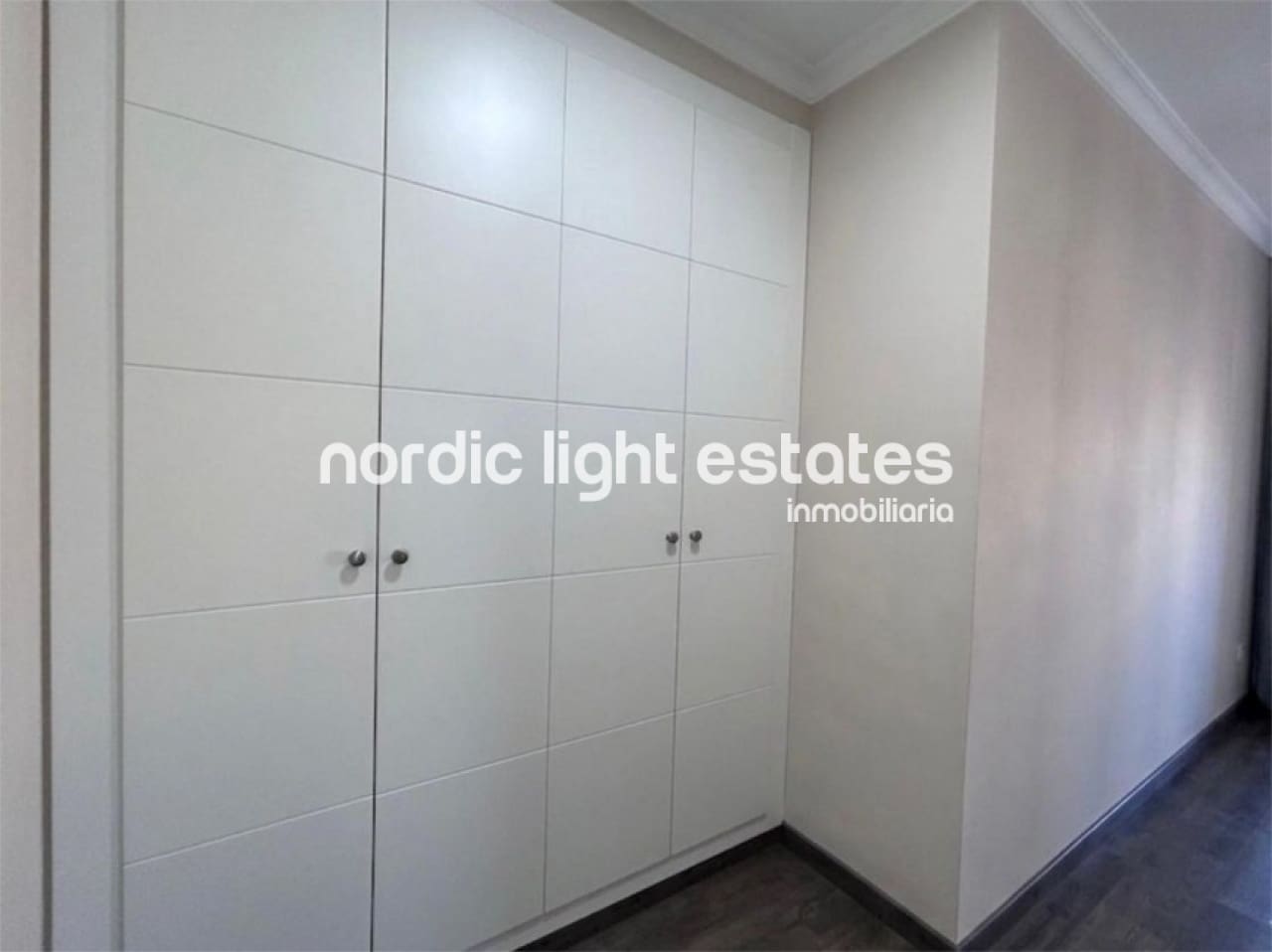 3 bedroom Flat for sale in Malaga city with pool garage - € 655,000 (Ref: 9814775)
