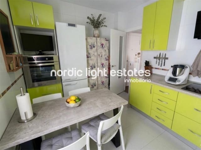 3 bedroom Flat for sale in Carretera de Cadiz, Málaga city with pool garage - € 655,000 (Ref: 9814775)