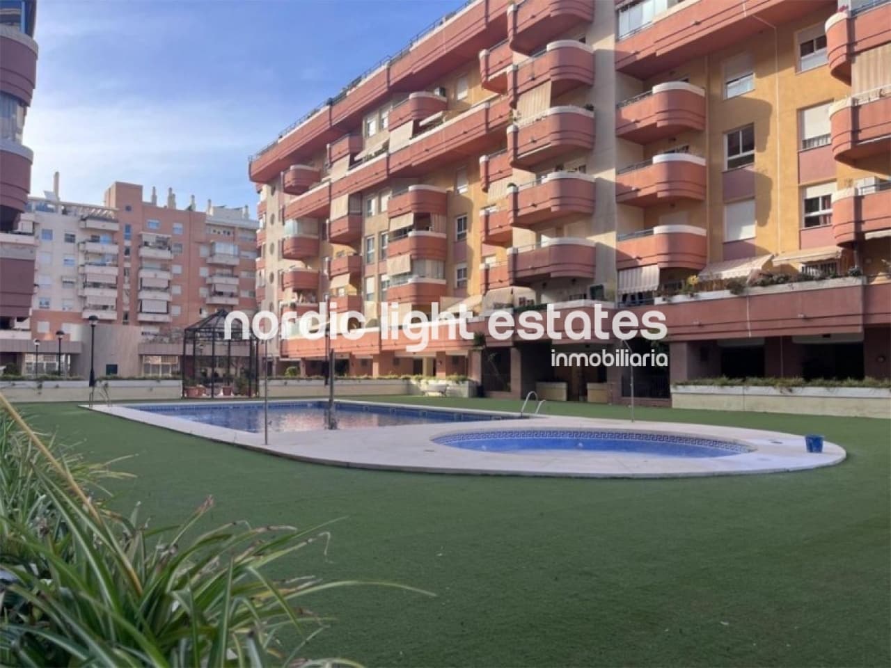 3 bedroom Flat for sale in Malaga city with pool garage - € 655,000 (Ref: 9814775)