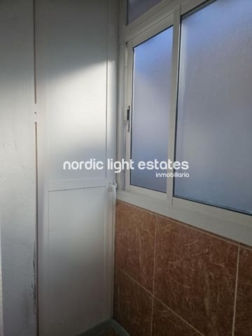 3 chambre Appartement à vendre à Las Delicias, Malaga ville - 290 000 € (Ref: 9816216)