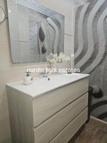 3 chambre Appartement à vendre à Las Delicias, Malaga ville - 290 000 € (Ref: 9816216)