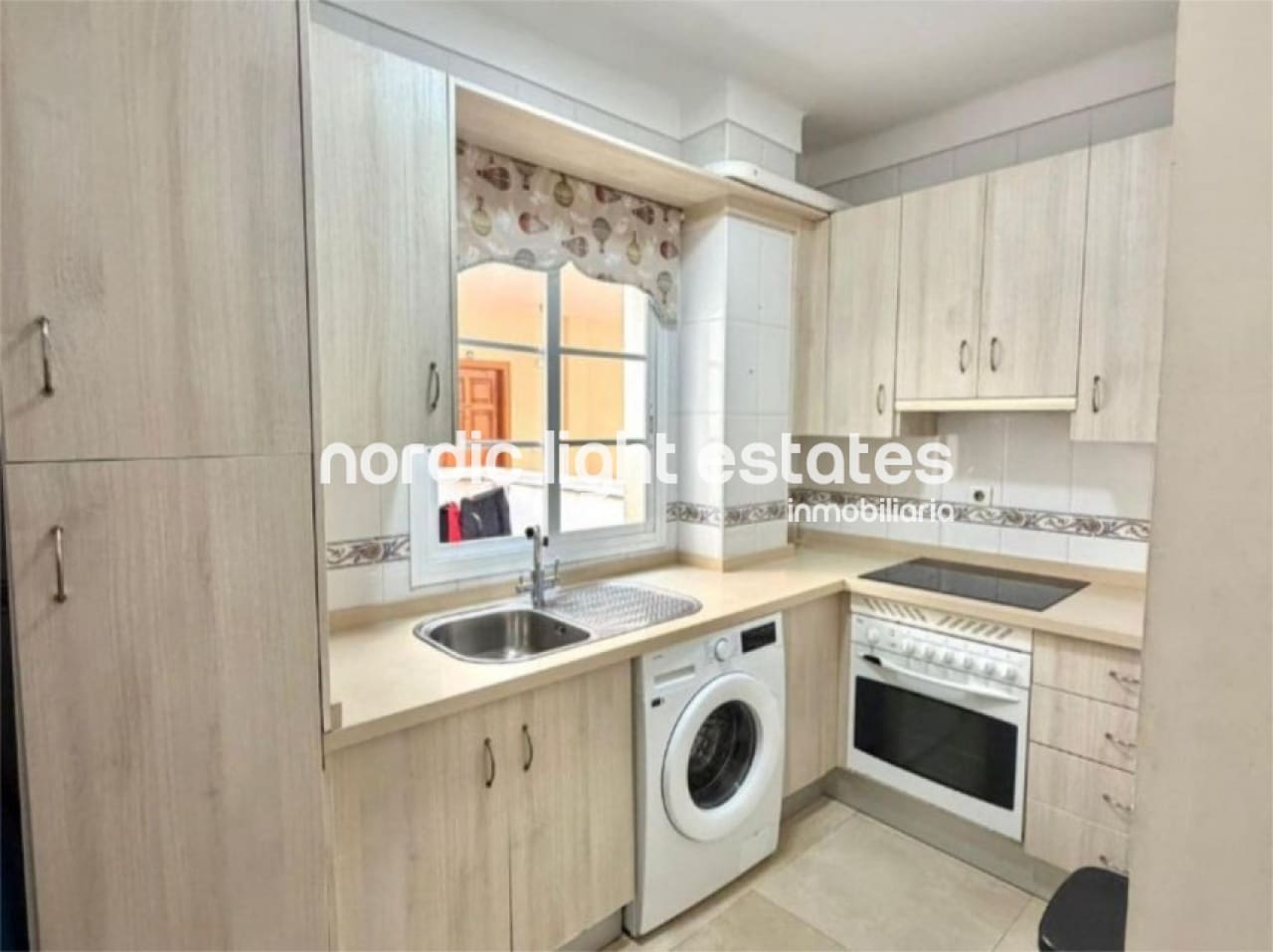 2 bedroom Apartment for sale in Nerja - € 315,000 (Ref: 9823818)