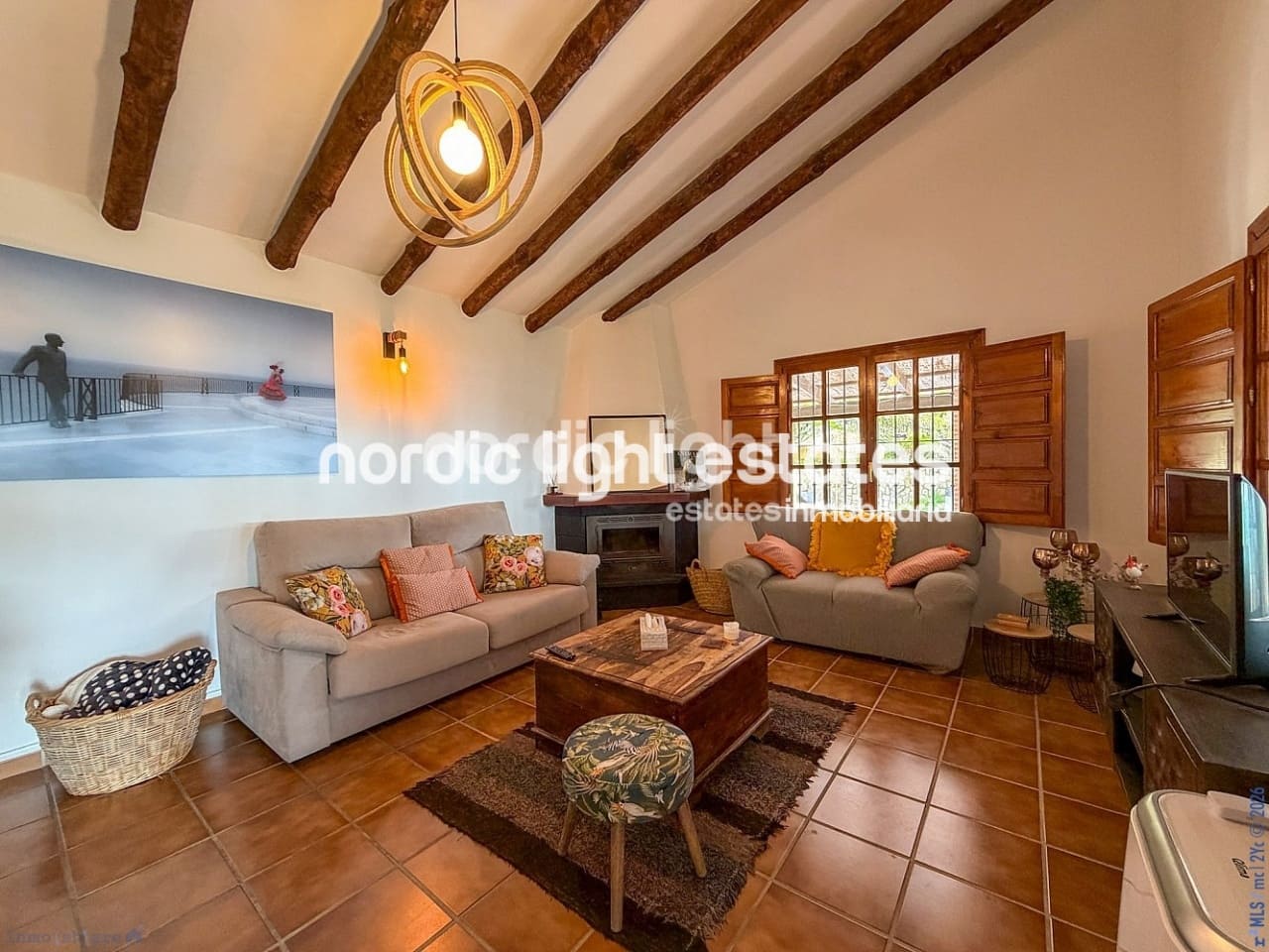 2 chambre Finca/Maison de Campagne à vendre à Torrox avec piscine - 375 000 € (Ref: 9827606)