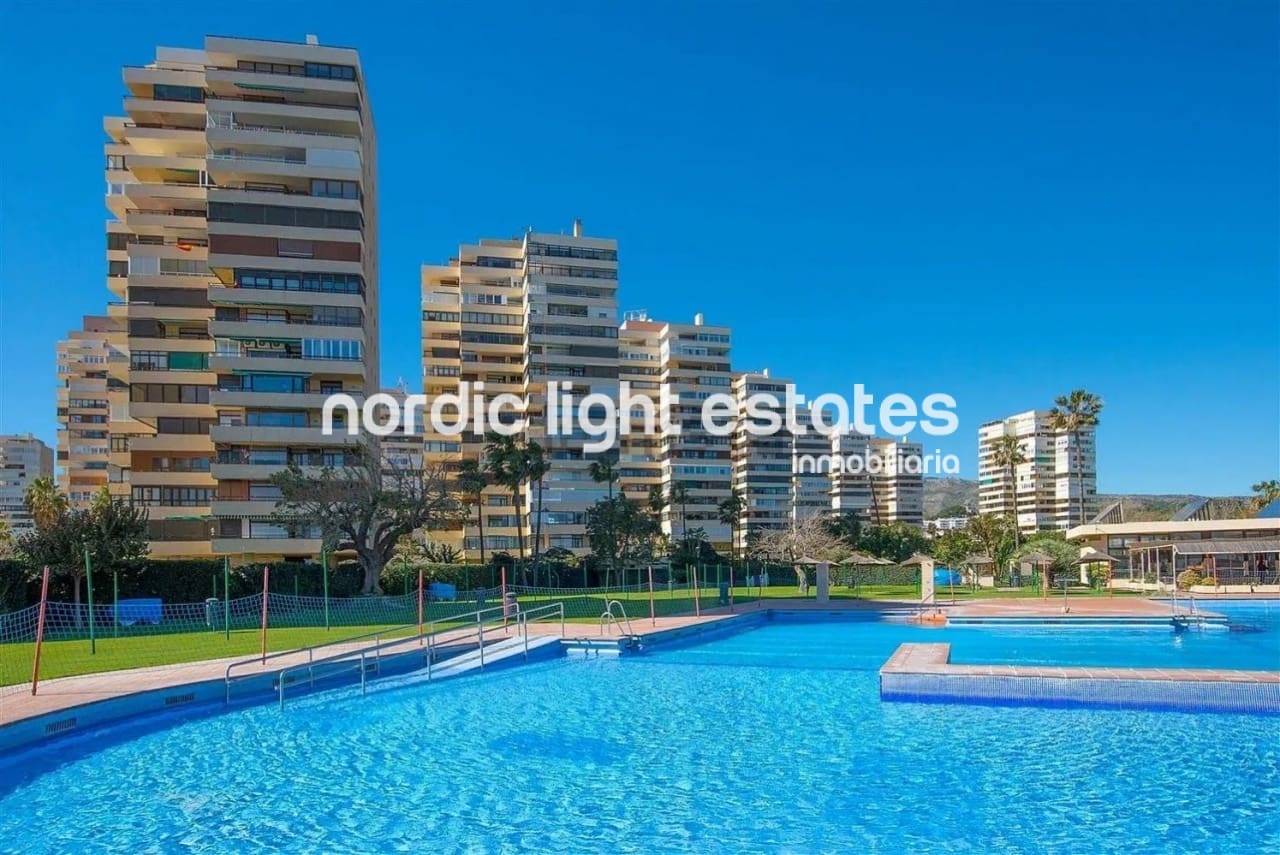 4 bedroom Flat for sale in Torremolinos with pool garage - € 590,000 (Ref: 9827704)