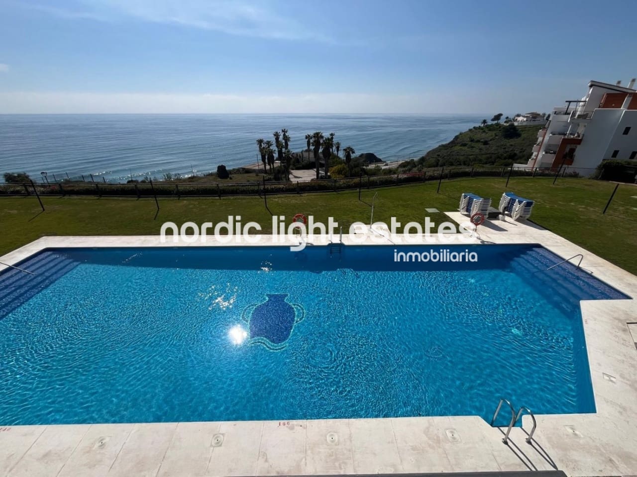 2 quarto Apartamento para venda em Torrox-Costa com piscina garagem - 415 000 € (Ref: 9829940)