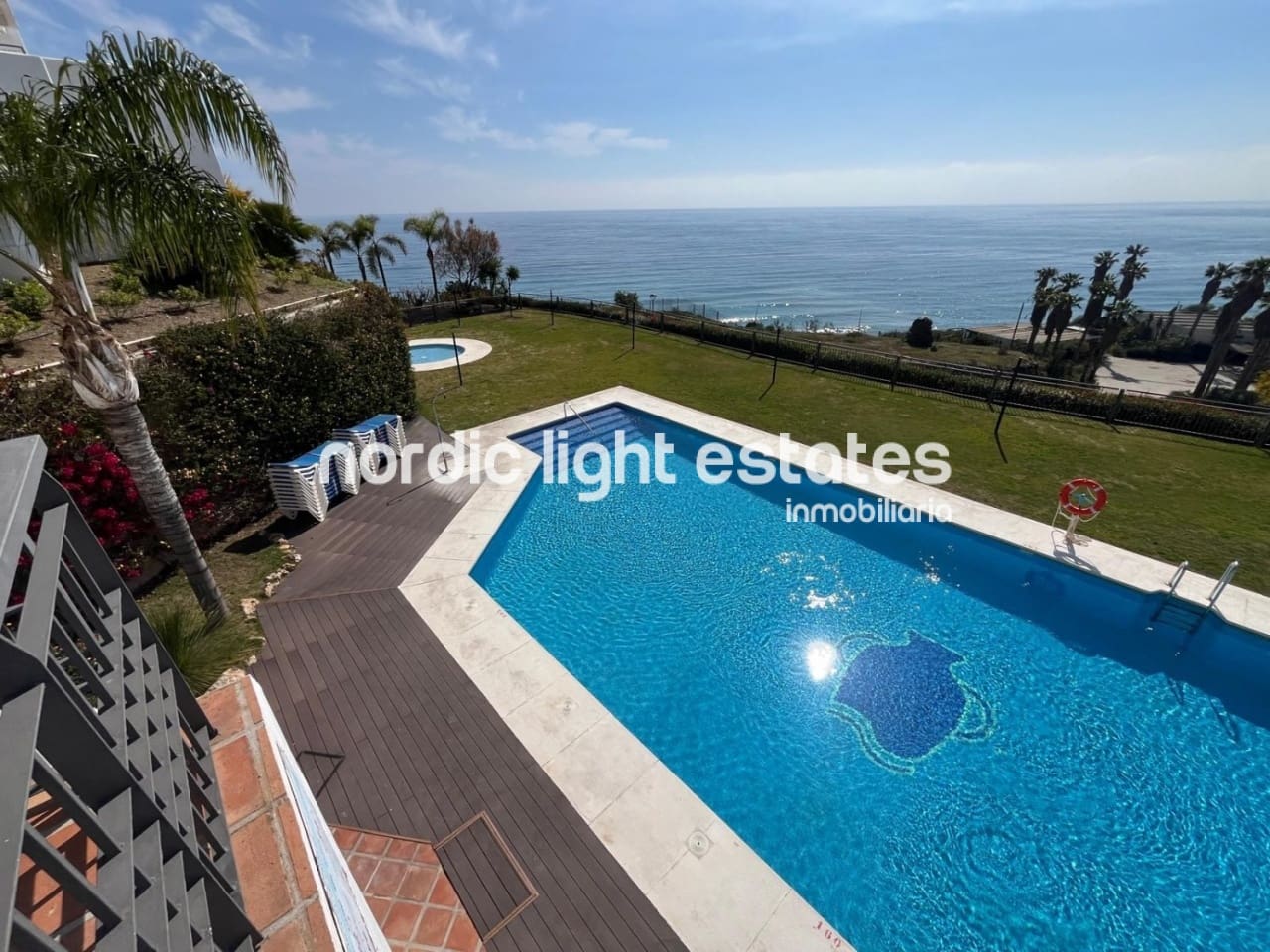 2 quarto Apartamento para venda em Torrox-Costa com piscina garagem - 415 000 € (Ref: 9829940)