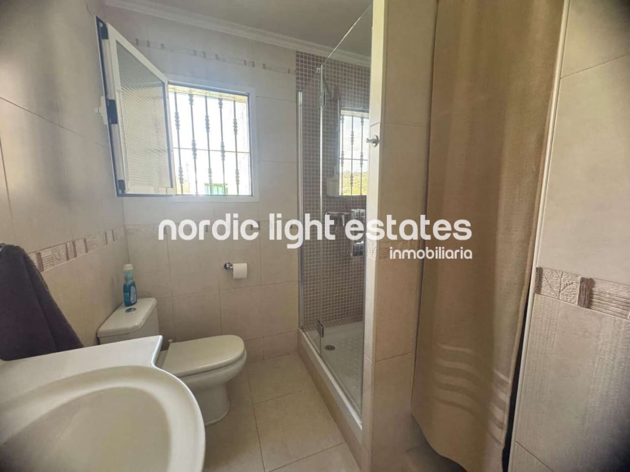 3 chambre Appartement à vendre à Lagos avec piscine garage - 578 000 € (Ref: 9830233)