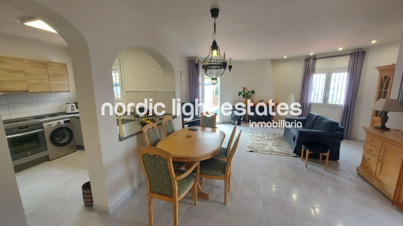 5 bedroom Finca/Country House for sale in Torrox with pool garage - € 670,000 (Ref: 9832363)