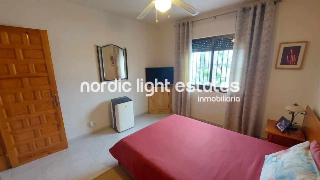 5 bedroom Finca/Country House for sale in Torrox with pool garage - € 670,000 (Ref: 9832363)