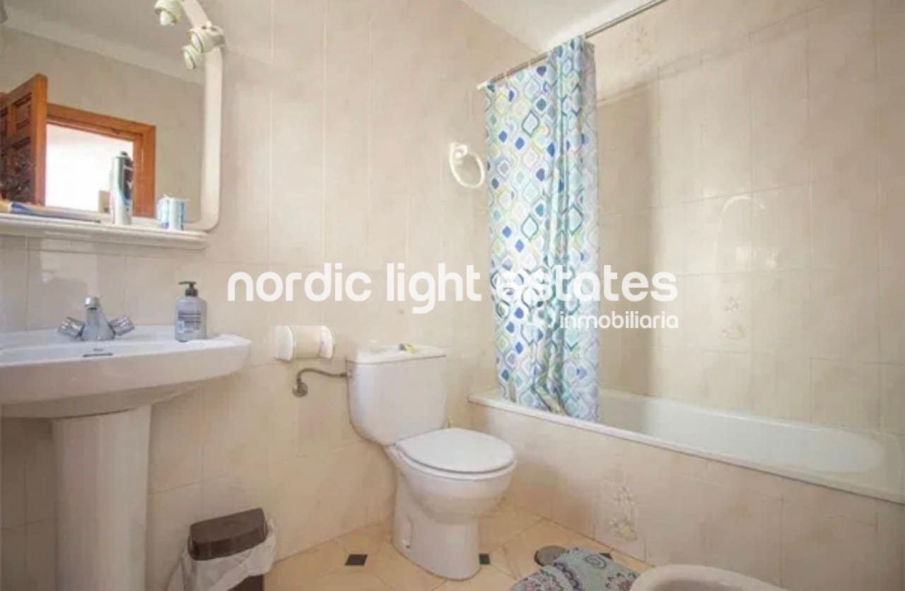 3 sypialnia Dom blizniak na sprzedaż w Nerja - 336 000 € (Ref: 9844046)