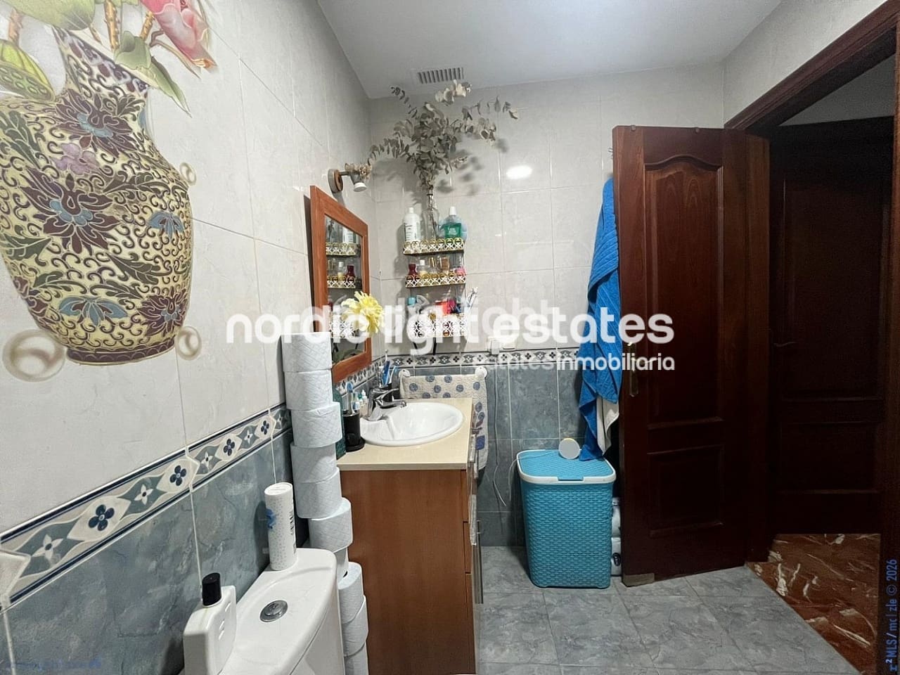 2 bedroom Apartment for sale in Velez-Malaga - € 247,000 (Ref: 9844319)