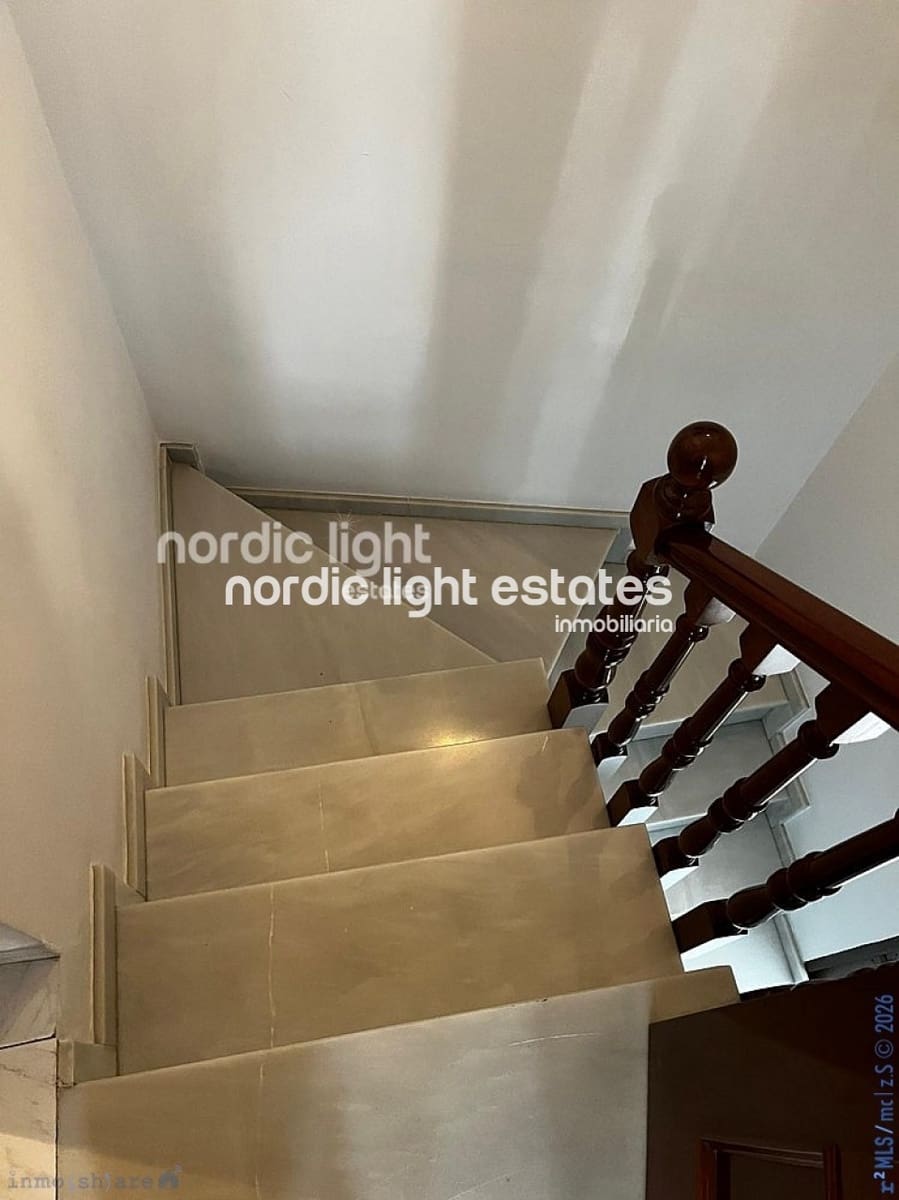 5 soverom Kjedet enebolig til salgs i Algarrobo - € 249 900 (Ref: 9847765)