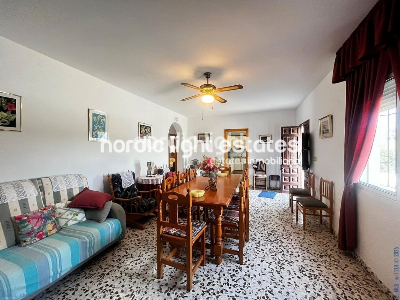 3 soveværelse Finca/Landehus til salg i Alcaucin med garage - € 375.000 (Ref: 9847931)