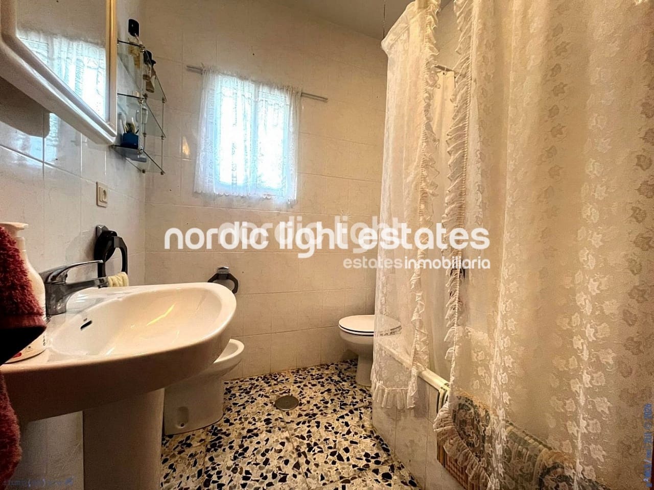 3 soveværelse Finca/Landehus til salg i Alcaucin med garage - € 375.000 (Ref: 9847931)