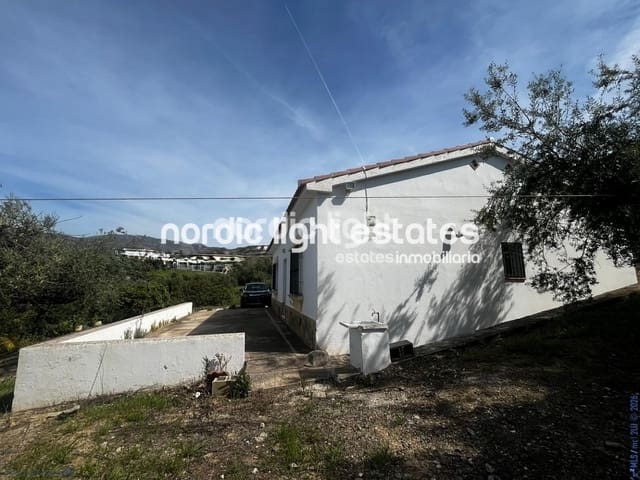 3 Zimmer Finca/Landgut zu verkaufen in Alcaucín mit Garage - 375.000 € (Ref: 9847931)
