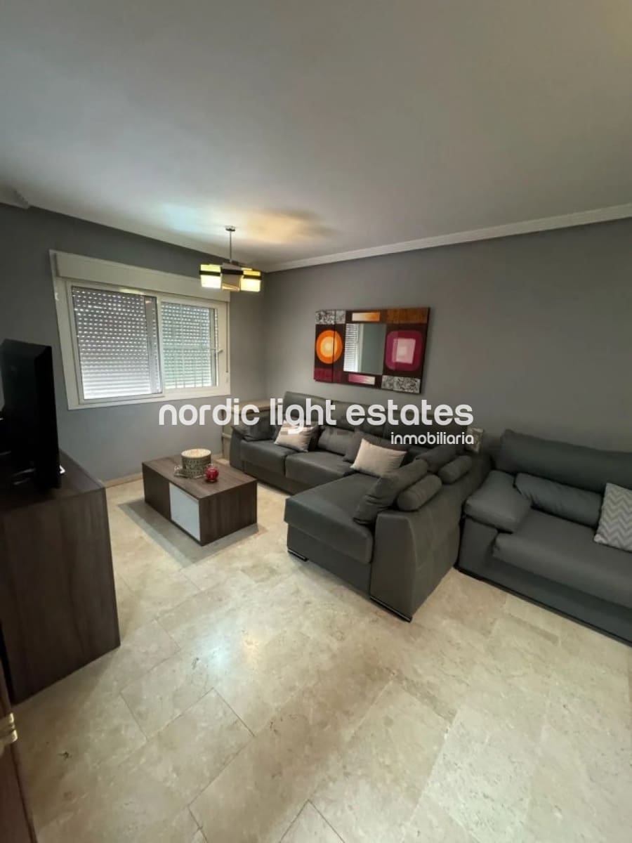 3 sypialnia Dom blizniak na sprzedaż w Miasto Malaga - 540 000 € (Ref: 9848185)