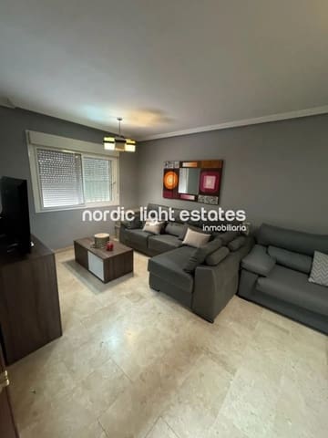 3 sypialnia Dom blizniak na sprzedaż w Cruz de Humilladero, Miasto Málaga - 540 000 € (Ref: 9848185)