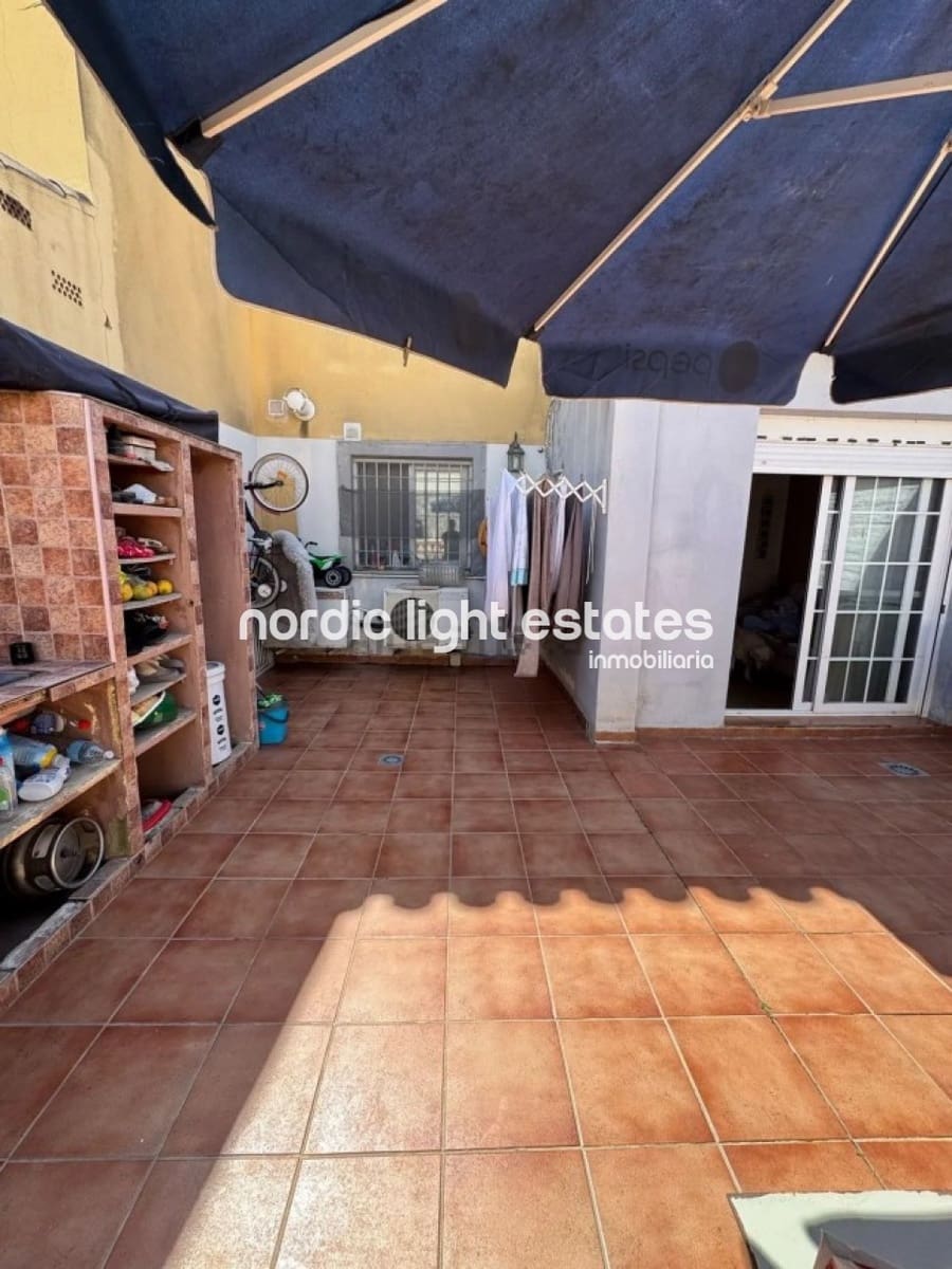3 sypialnia Dom blizniak na sprzedaż w Miasto Malaga - 540 000 € (Ref: 9848185)