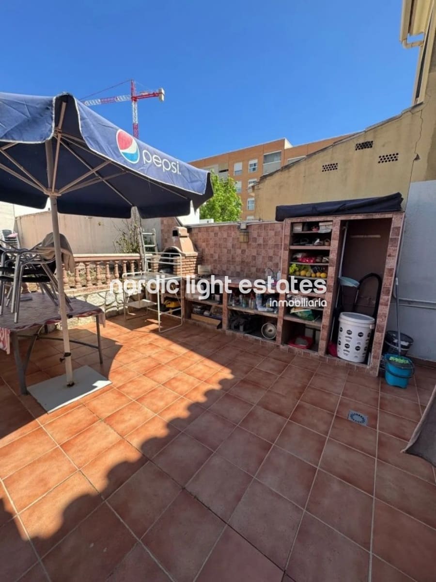 3 sypialnia Dom blizniak na sprzedaż w Miasto Malaga - 540 000 € (Ref: 9848185)