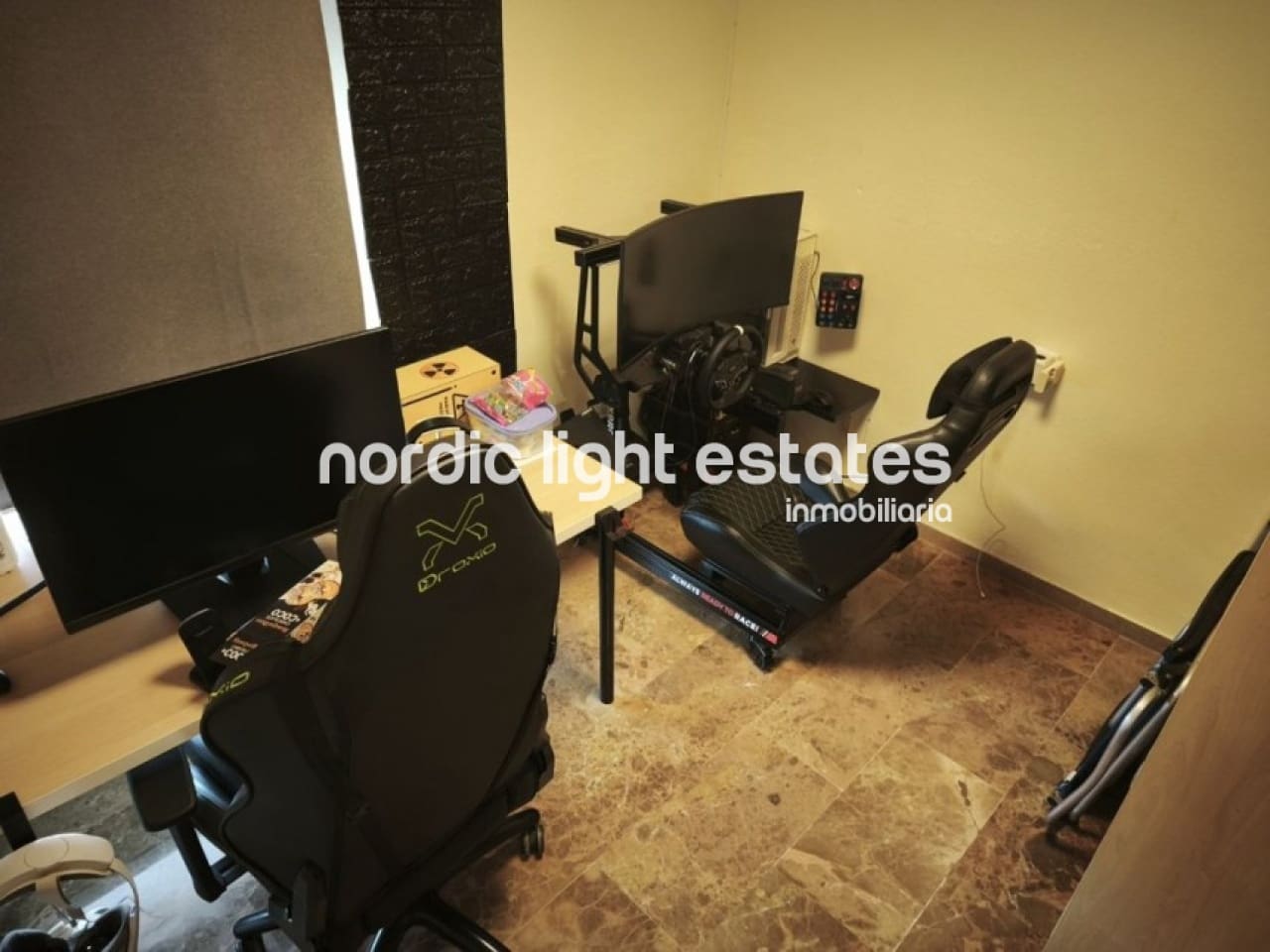 3 soverom Leilighet til salgs i Malaga by med svømmebasseng garasje - € 400 000 (Ref: 9850197)