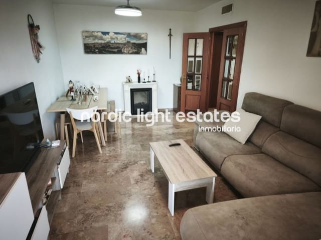 3 soverom Leilighet til salgs i Málaga by med svømmebasseng garasje - € 400 000 (Ref: 9850197)