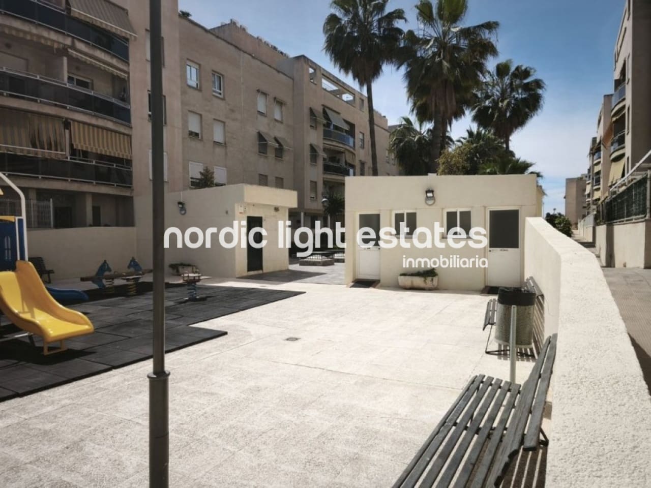 3 soverom Leilighet til salgs i Malaga by med svømmebasseng garasje - € 400 000 (Ref: 9850197)