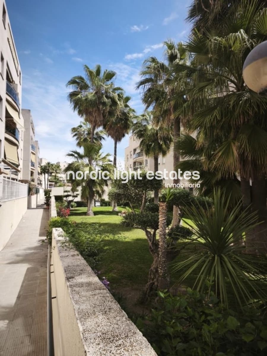 3 soverom Leilighet til salgs i Malaga by med svømmebasseng garasje - € 400 000 (Ref: 9850197)